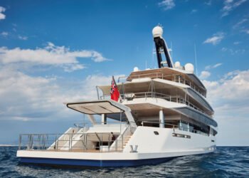  Akerboom Yacht Equipment